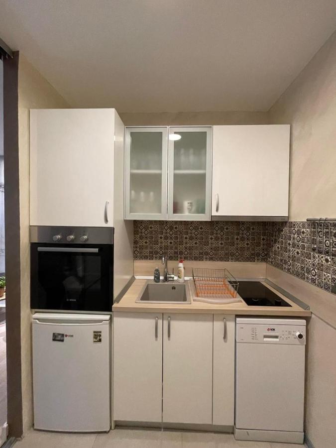 Apartment Nº3 *